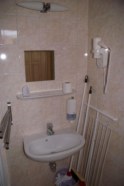 Hotel Oeregtoelgy Panzio Csongrád Zimmer foto
