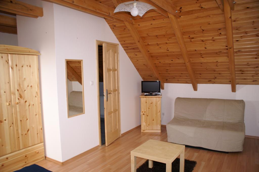 Hotel Oeregtoelgy Panzio Csongrád Zimmer foto